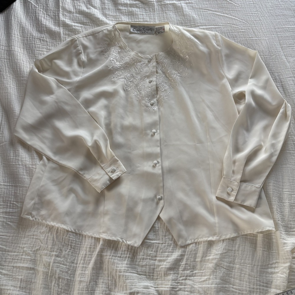 Claudia Richard Blouse Floral Embroidered Ivory Button Up Satin Scalloped 18W